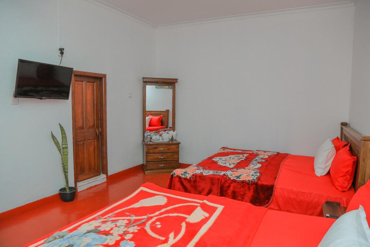 Royal Guest Hotel Inn Nuwara Eliya Ngoại thất bức ảnh